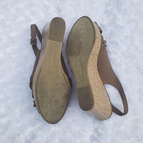 American Eagle size 9.5 brown canvas open toe wedge heel - Picture 3 of 6